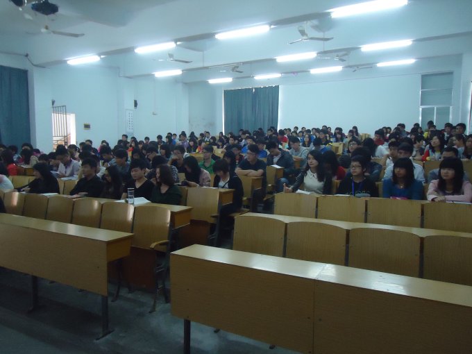 ��Ա����ֳ�