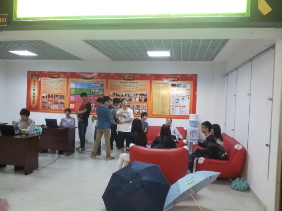 ����������Ժ�Ա���ҵʵ������ѧ�����н���