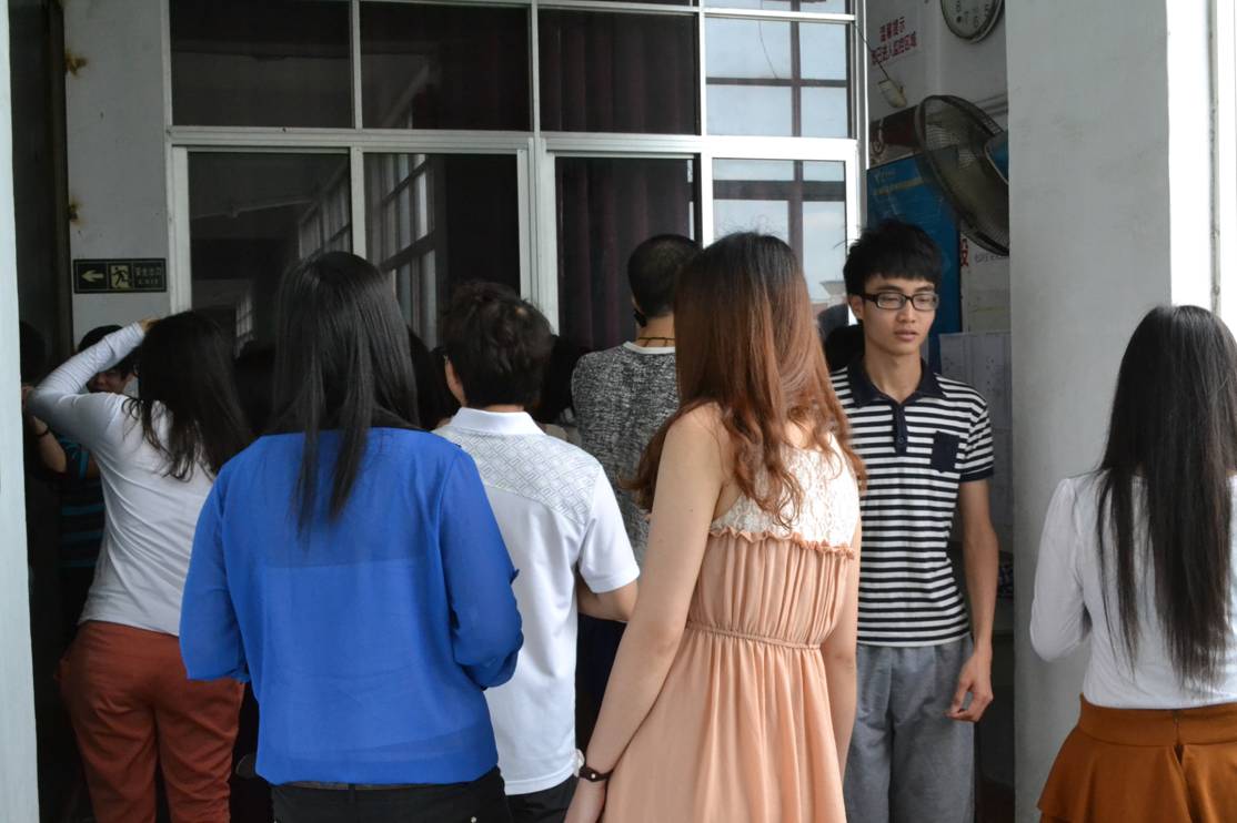 �������ѡ�������ĵȴ�����