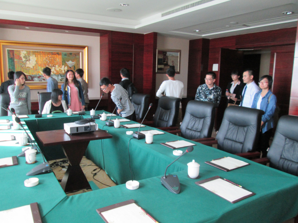 �ι�����������