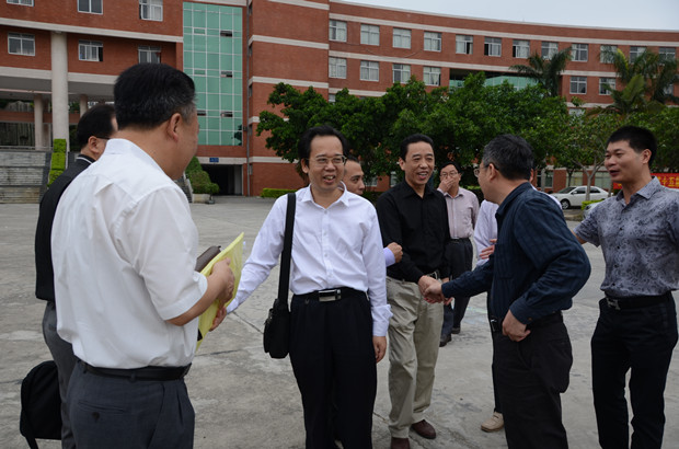 ѧԺ�쵼����Ӵ�