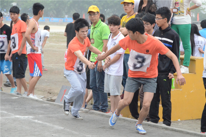 ���ӽ�������