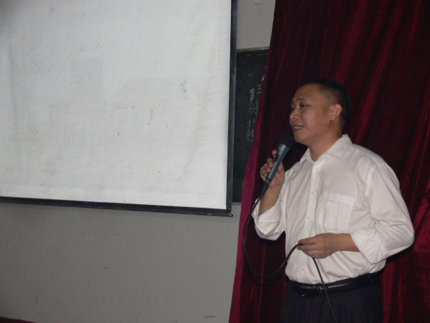 招聘经理李曦曦