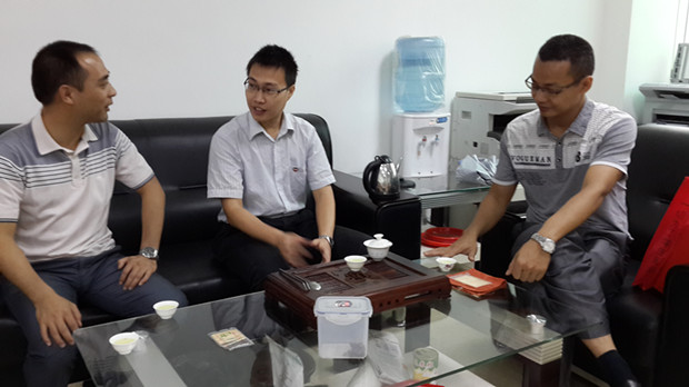 与广东佳隆食品股份有限公司企业负责人深入交流