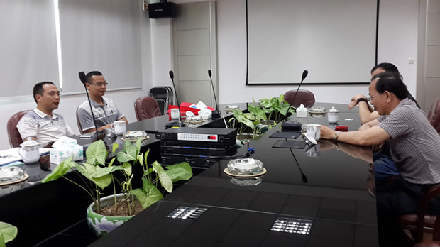 与普宁市翔栩名铸装饰有限公司负责人深入交流1