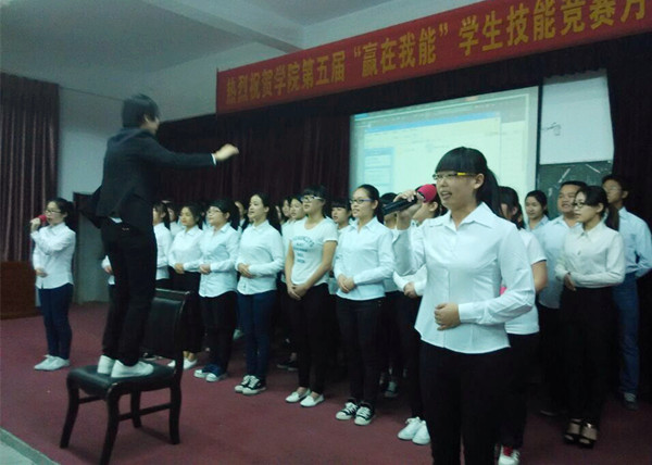 13���2�ྫ�ʵر���