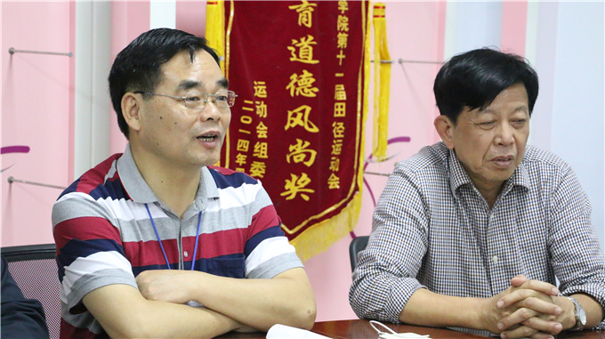 ��ί�������ҵ��㱨���´�ҵ��������