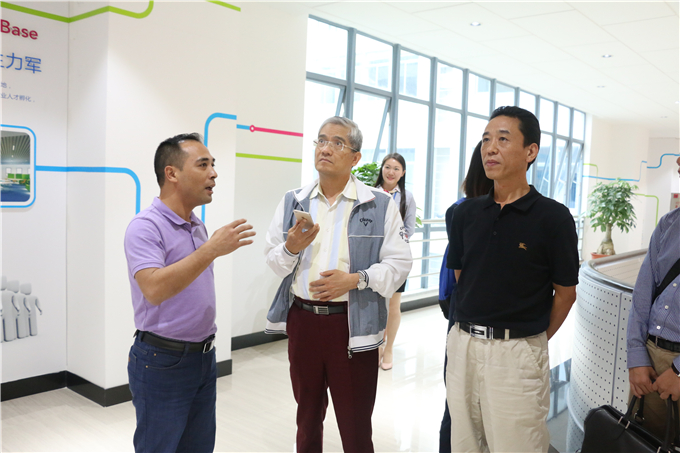 ѧԺ������ҵ����������������ѧԺ��Ժ��л�����ܺ�������ѧԺ