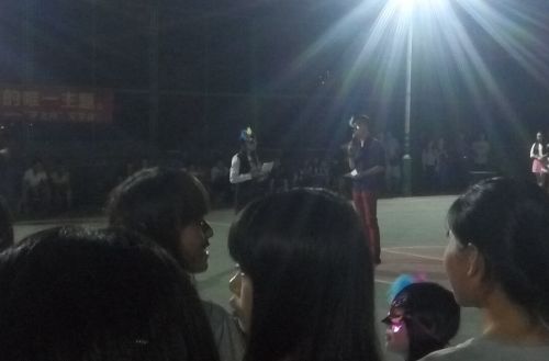 �����˽���