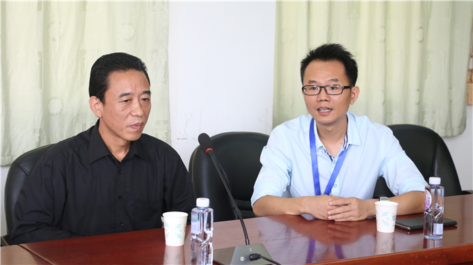 创业学院院长颜惠雄作创业教育介绍