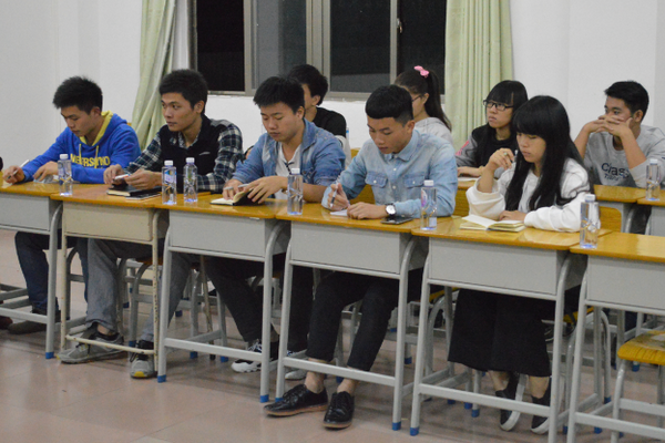 �Ǽ���������ϯ��