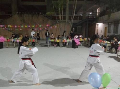 跆拳道表演