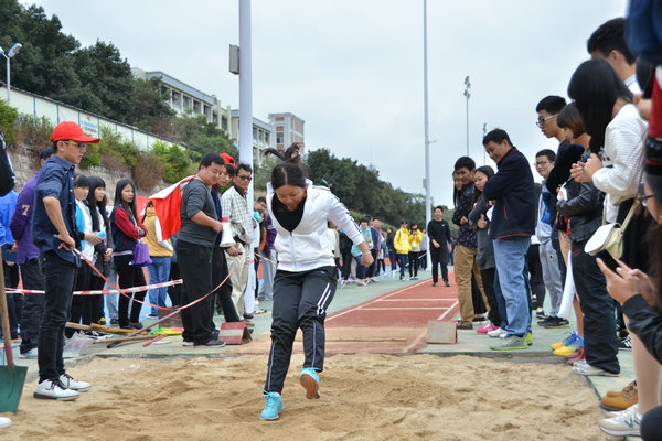 Ů��ְ����Զ3