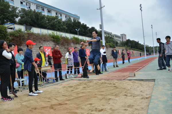 �н�ְ����Զ2