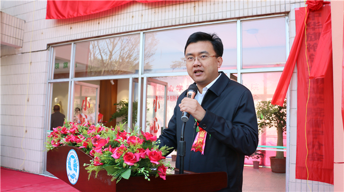 �����и��г��˽����´�