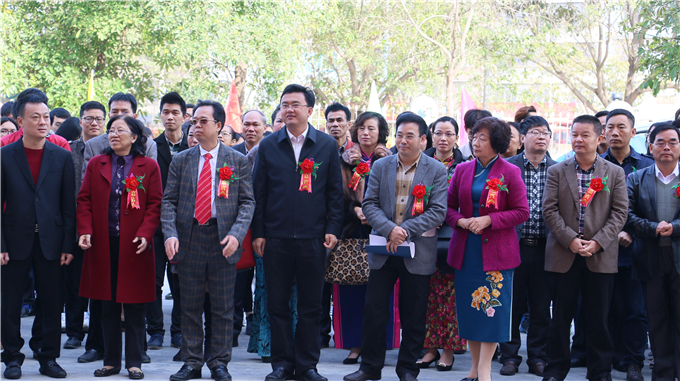 ������ʽ�ֳ�