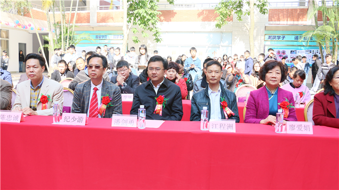 �ۿ���װ����