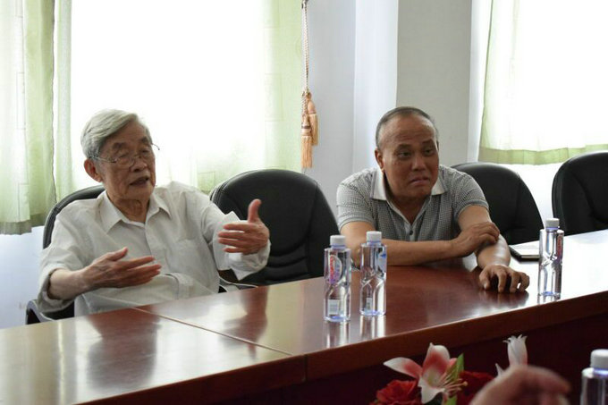 ���϶�ѧԺ������ָʾ