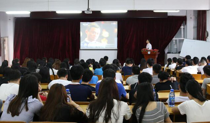 �����ֳ�