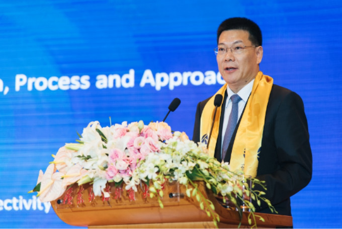 仲伟合提出五点倡议