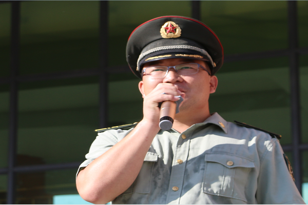 ����У������