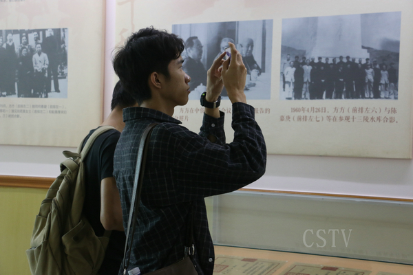 ��ѧ�ɲ��ι۷��������