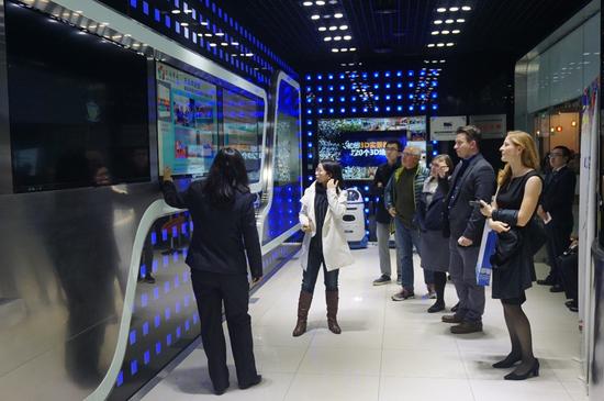 �ι��й���&bull;δ������չ��