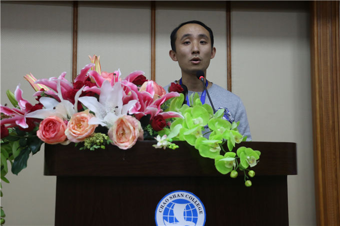 团委代理副书记陈楠主持