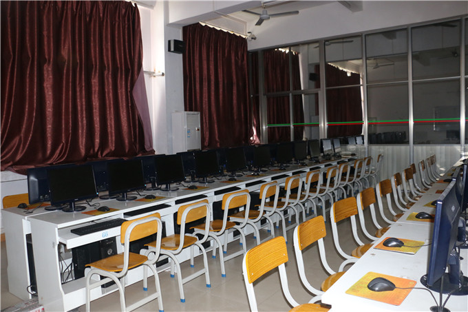 �������Ĳ���ʵѵ�����