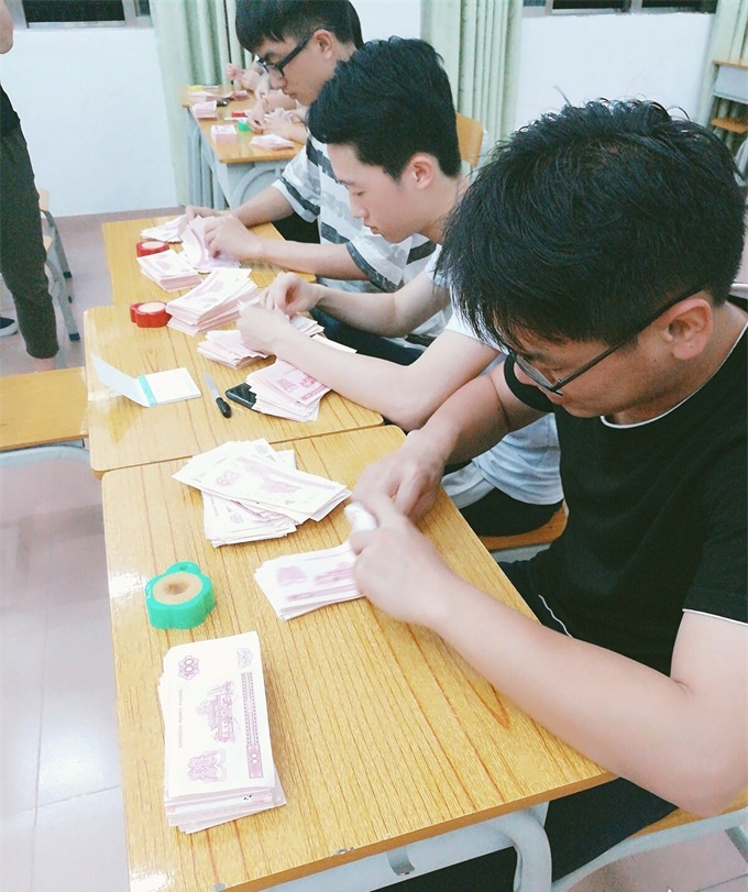 �ֳ���ƴ��ѡ����