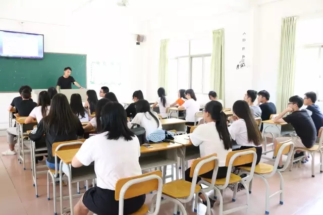 ѧ������ϯ���й�������