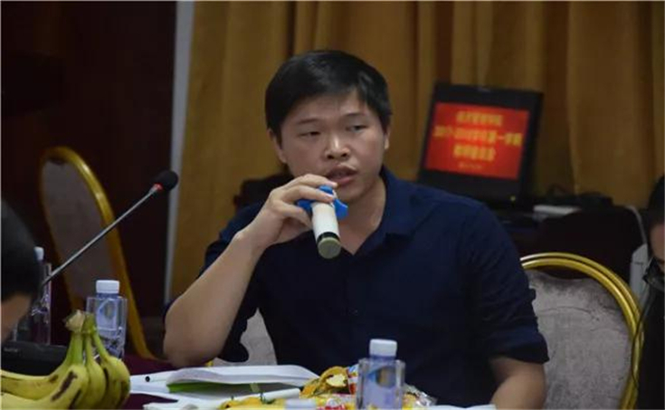 管理教研室主任林盛伟老师