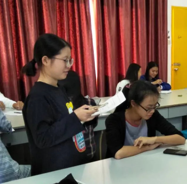 学生代表发言