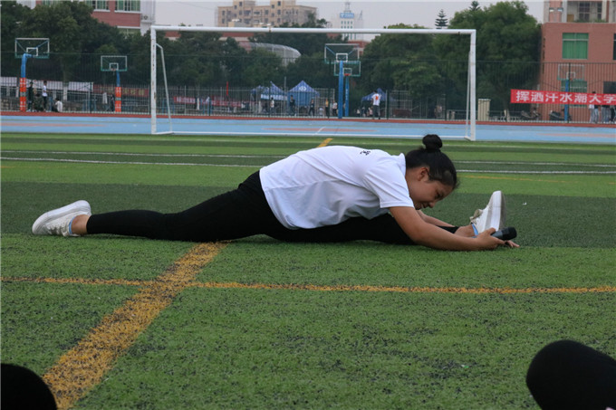 ���ձ���