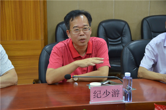 ����ѧԺ���³���Ժ�������μ�Ҫ����ѧԺ�Ļ������