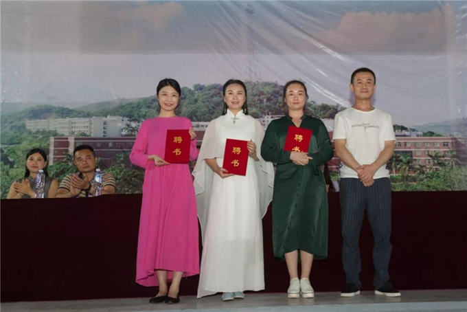 ĻЭۻ᳤ŮʿѦŮʿŮʿ䷢ָʦƸ