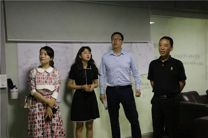 �ι�VR��ģ����