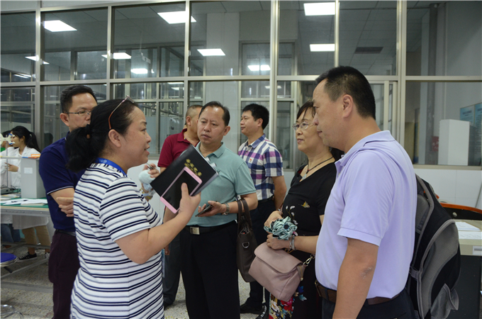 �ھ���ѧԺԺ�������޵���ͬ�£��ιۼ������