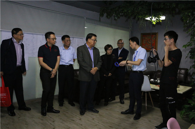 �ι�VR��ģ����