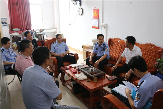 ���ӳ������簲ȫ��Ա�䱸��Ӧ��Ԥ�����̵ȷ�������˱��������ͽ���