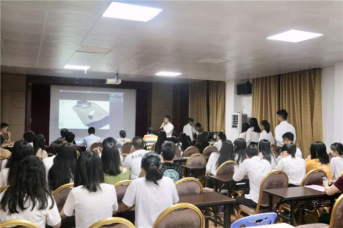 �����ֳ�