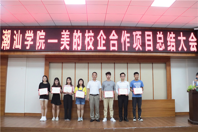 �佱���Ӵ��ھ�