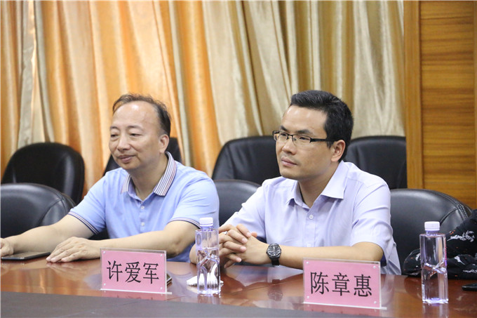 ������·ְҵ����ѧԺ����������