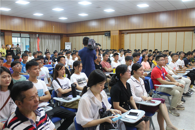 �����ֳ�