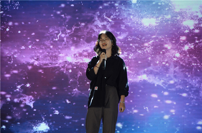 ����������֮�⡷������ۣ�