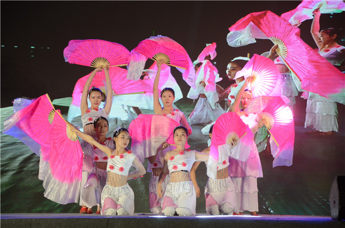 �赸����ˮ�������赸�ӣ�