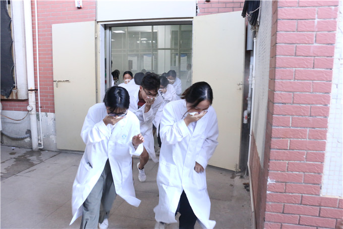 �����ֳ�