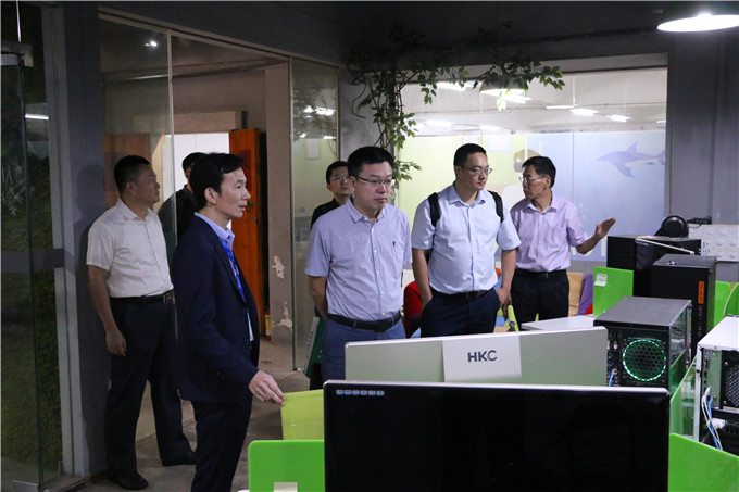 �ι�VR��ģ����