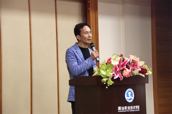 �ƺ��������´�